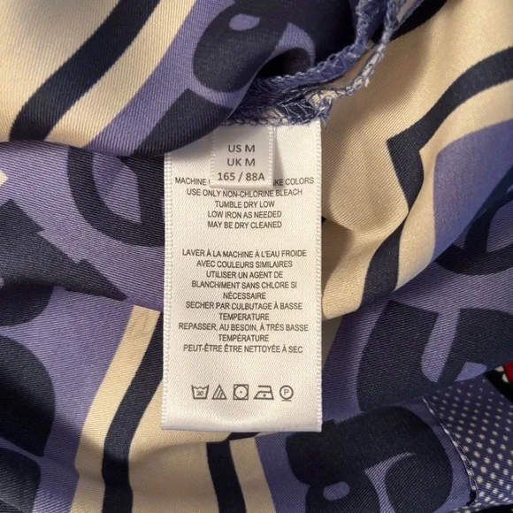 NWT URBAN OUTFITTERS LIAM BLUE PEACE SHORT SLEEVE BUTTON-DOWN SHIRT SIZE M.
Less - Picture 8 of 10